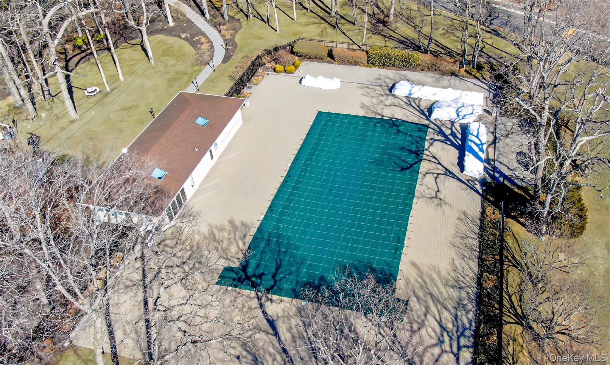 #20 photo, 104 Fox Hill Drive, サフォーク郡 Baiting Hollow , NY 11933