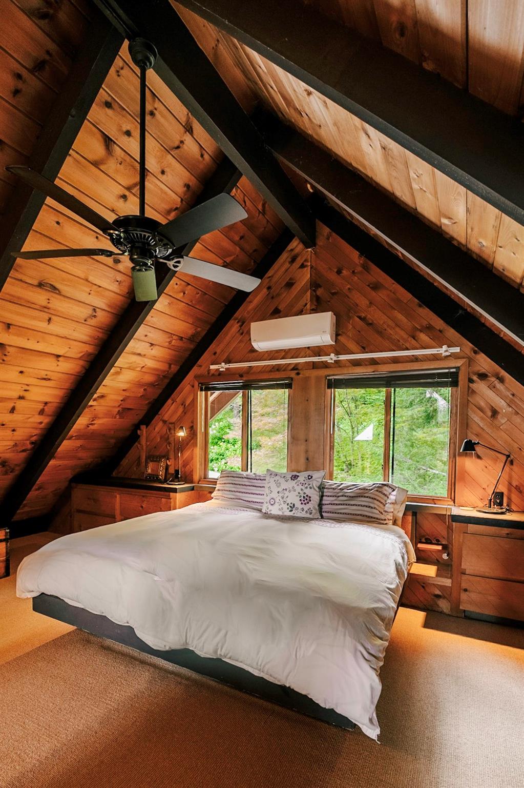 #11 photo, 75 Hill 99, Woodstock , NY 12498