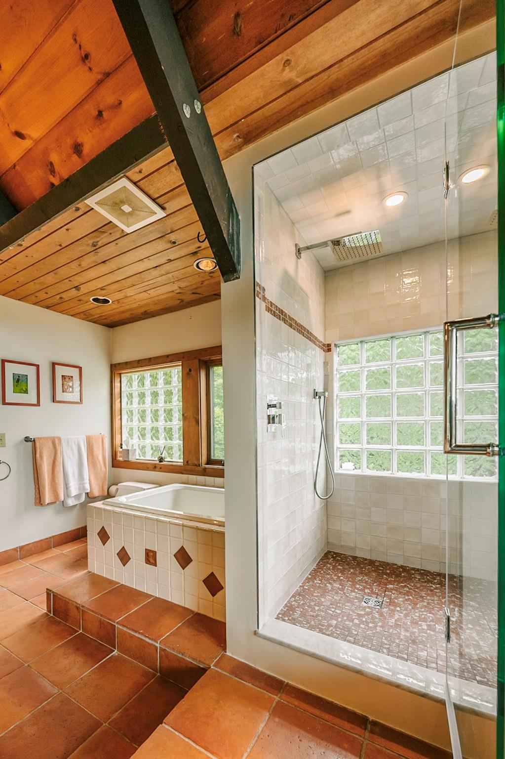 #12 photo, 75 Hill 99, Woodstock , NY 12498