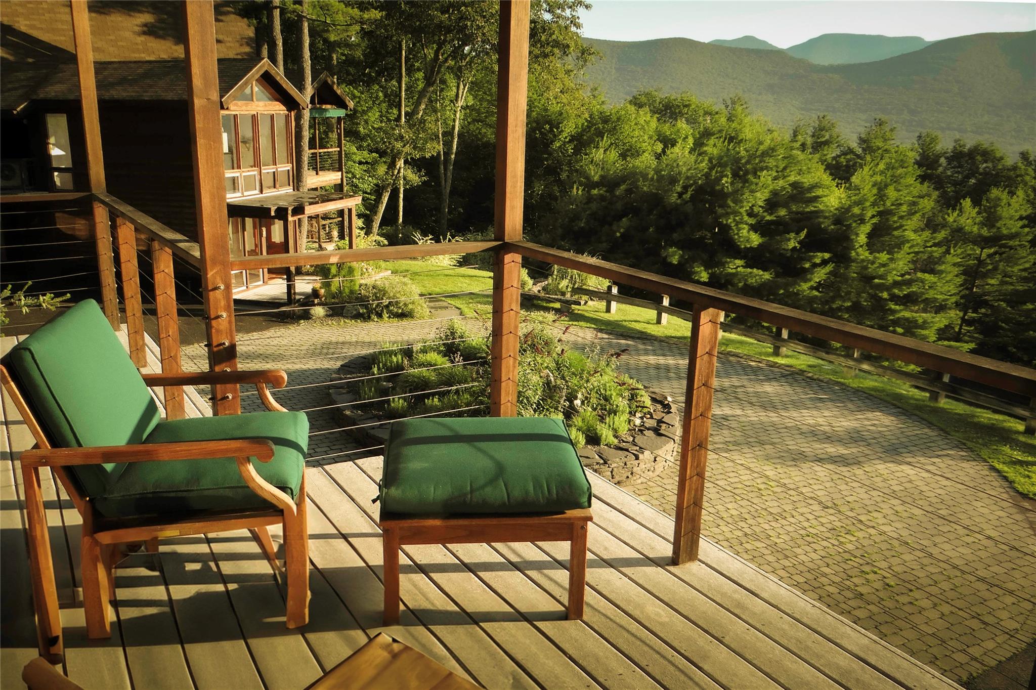 #20 photo, 75 Hill 99, Woodstock , NY 12498