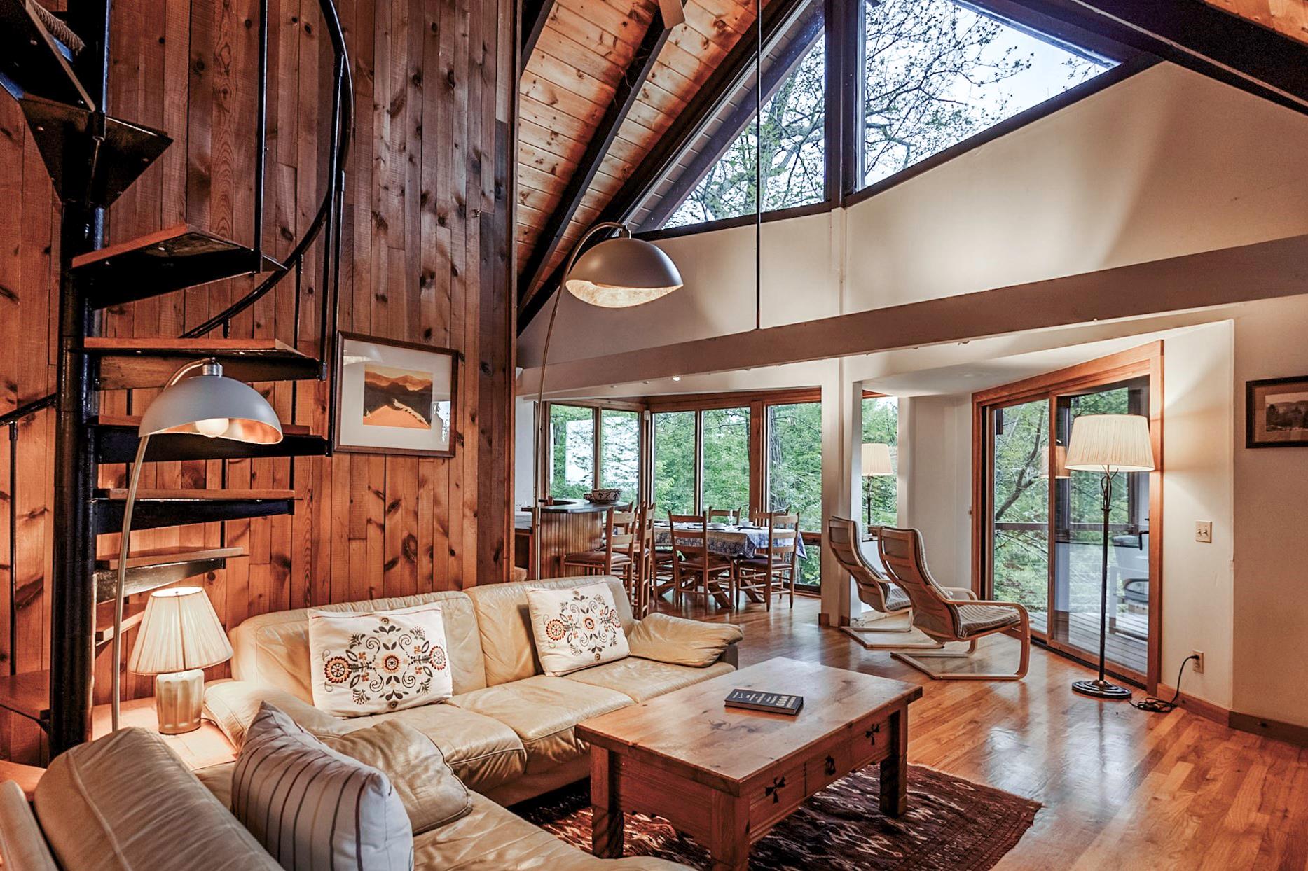 #3 photo, 75 Hill 99, Woodstock , NY 12498