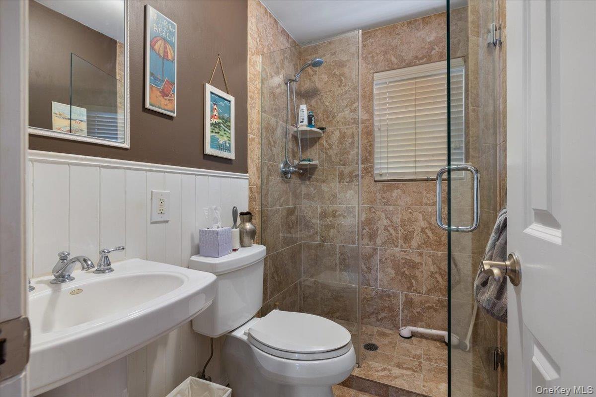 #14 photo, 35 Jackson Avenue, Babylon , NY 11702