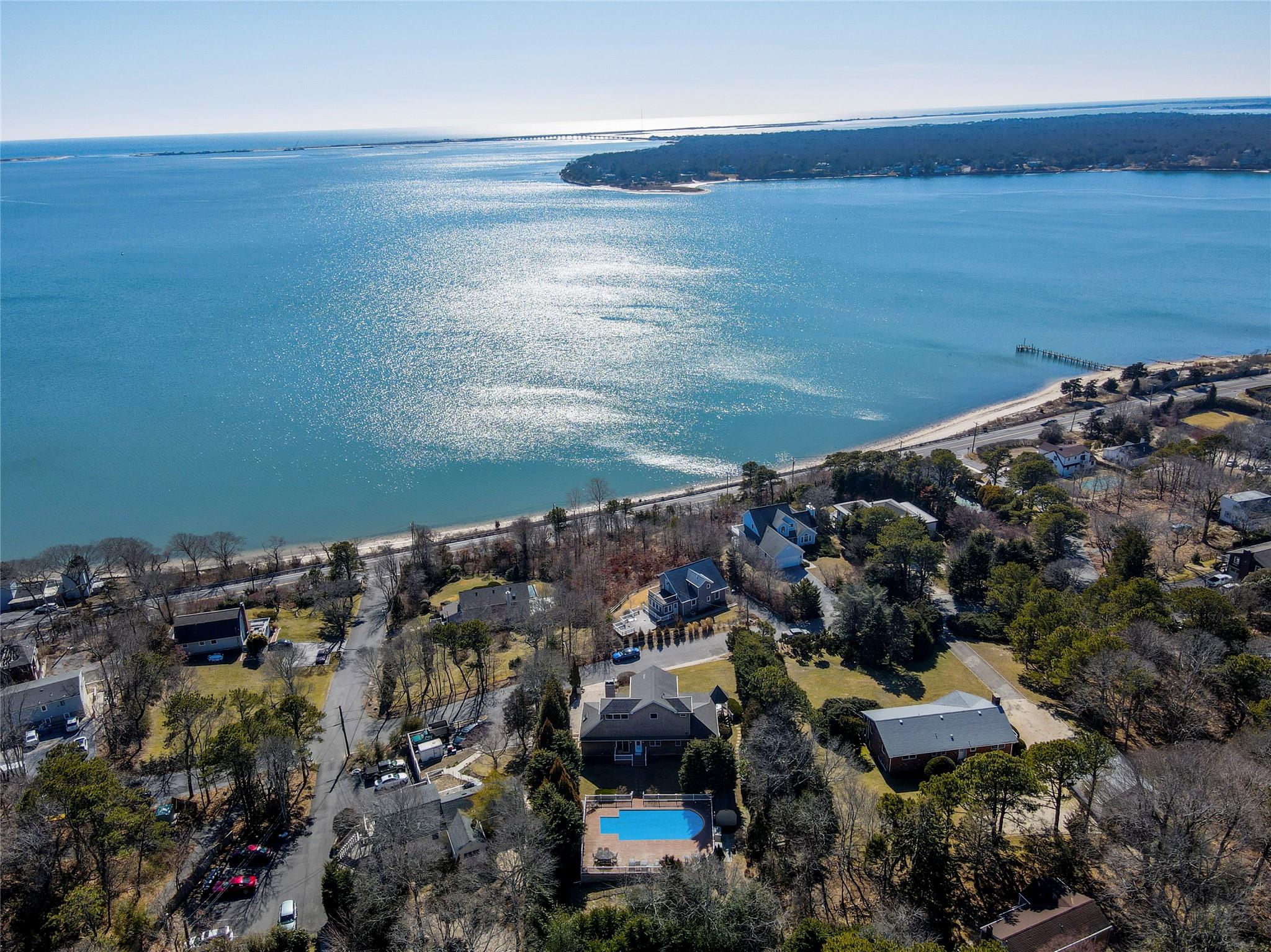 #3 photo, 5 High Road, サフォーク郡 Hampton Bays , NY 11946