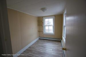 #9 photo, 54 W Bridge Street, Catskill , NY 12414