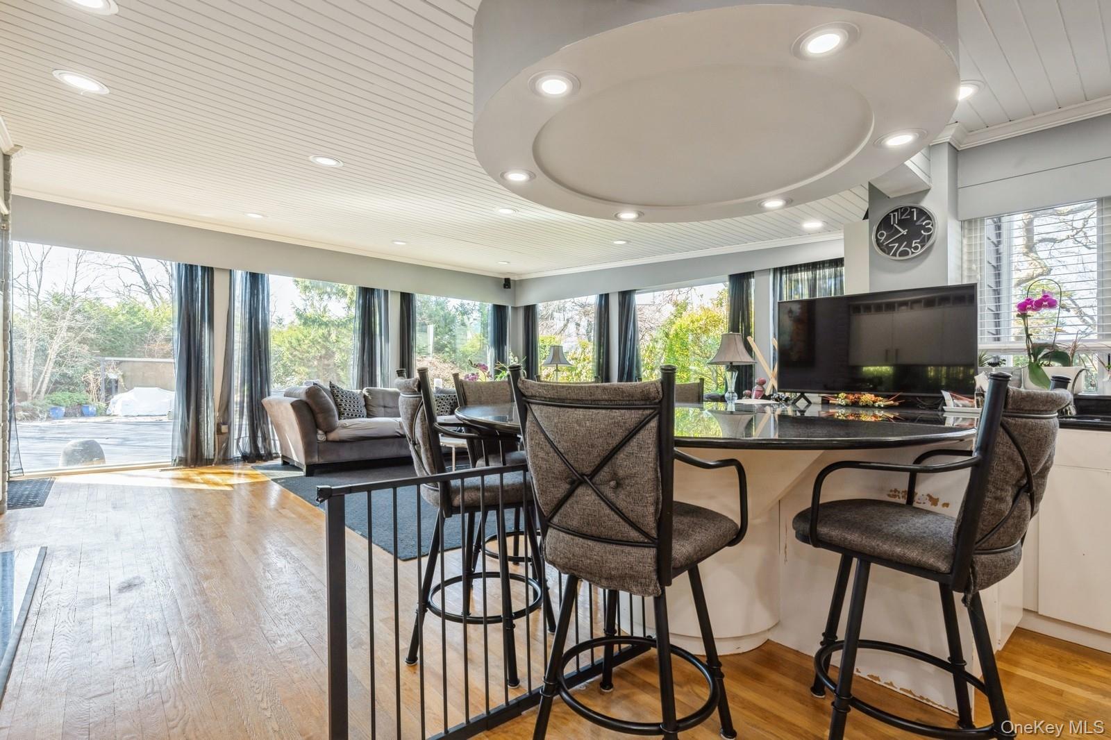 #8 photo, 123 Barrett Road, ナッソー郡 Lawrence , NY 11559