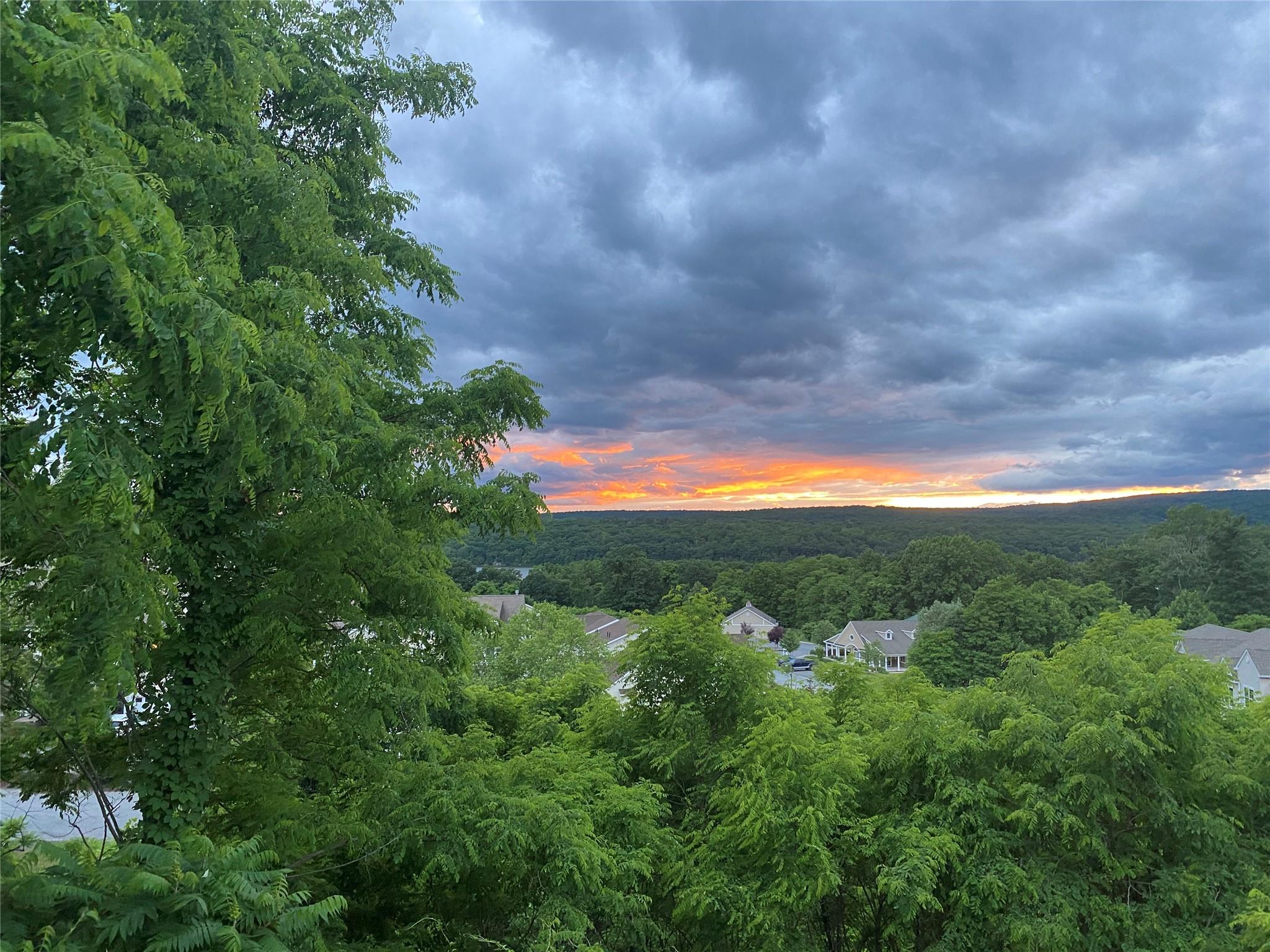 #18 photo, 307 Hudson View Terrace, Hyde Park , NY 12538