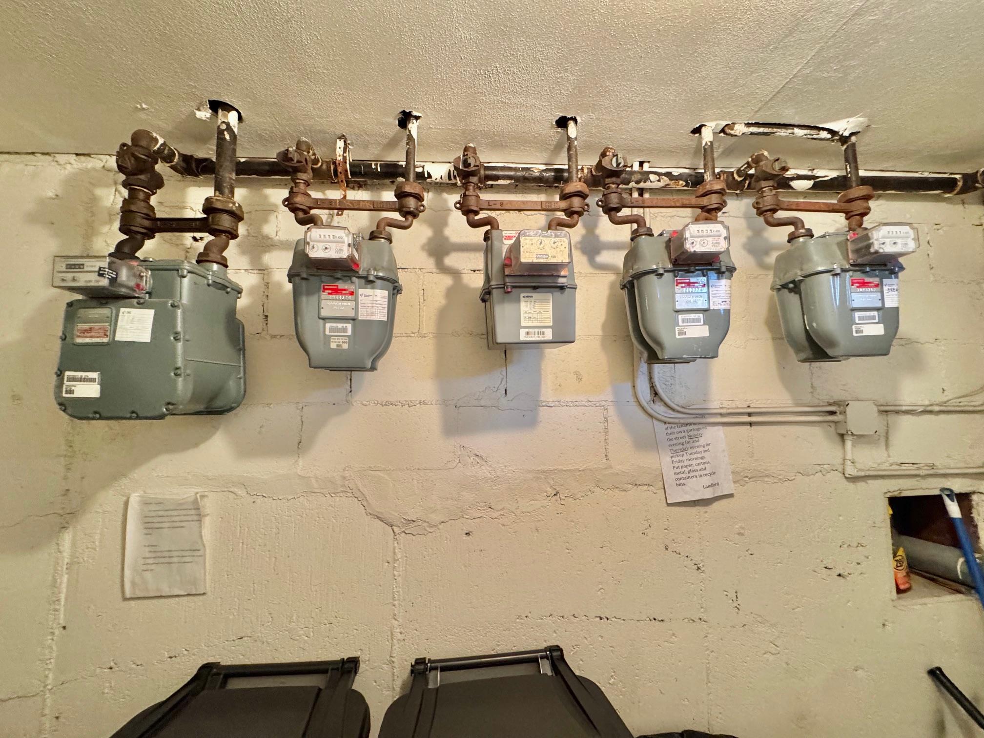 #20 photo, 86-20 57th Road, クイーンズ区 Elmhurst , NY 11373