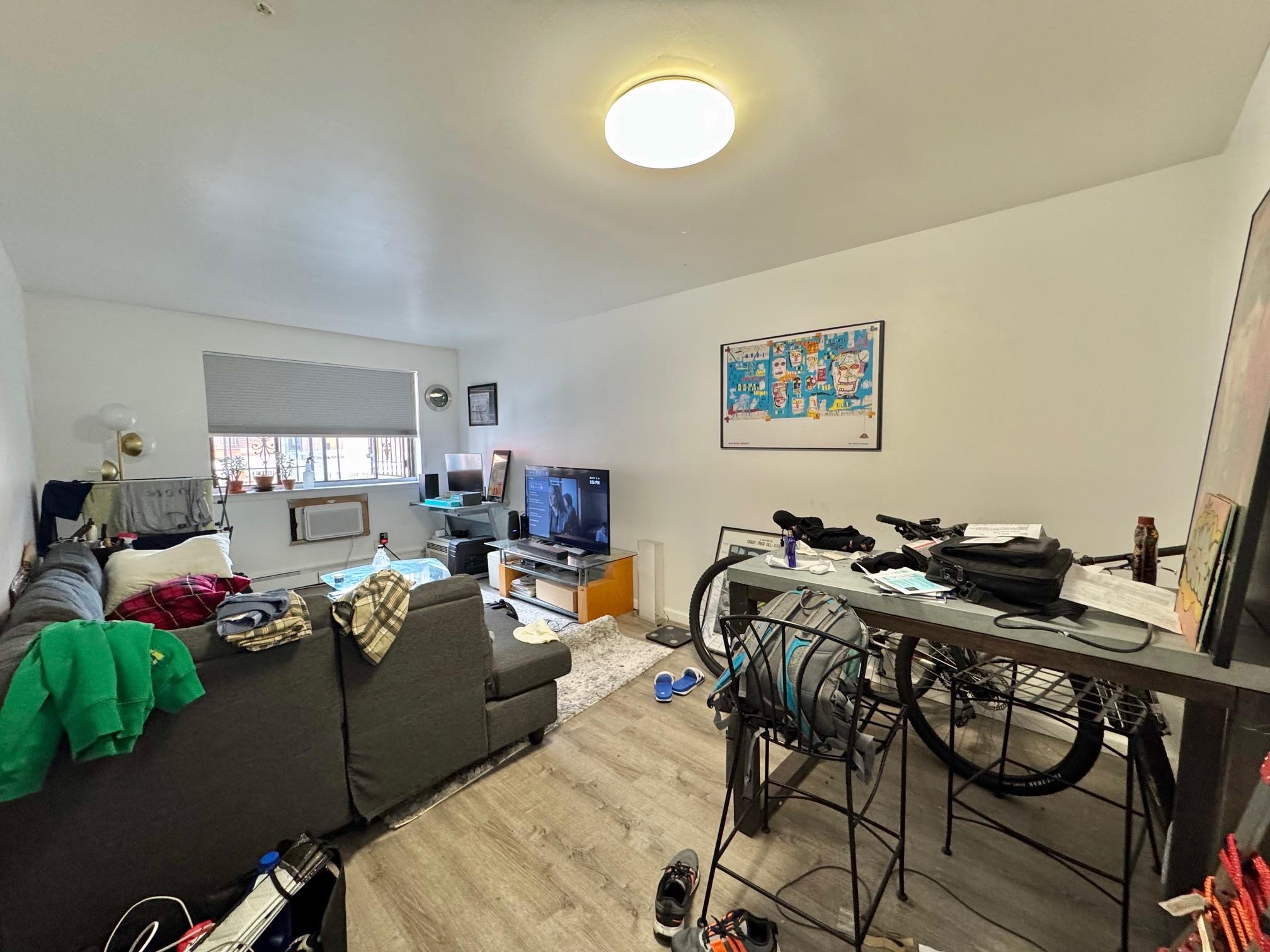 #5 photo, 86-20 57th Road, クイーンズ区 Elmhurst , NY 11373