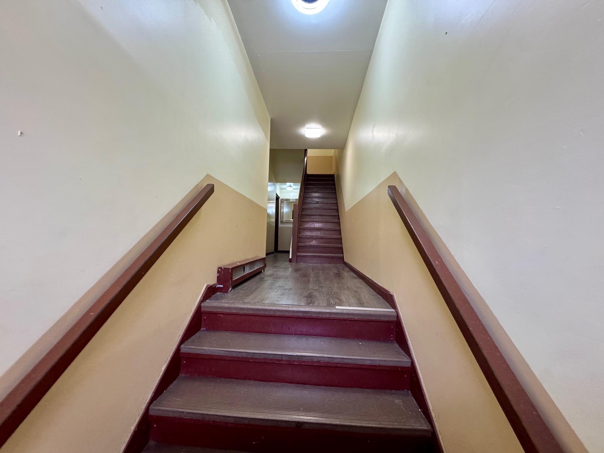 #9 photo, 86-20 57th Road, クイーンズ区 Elmhurst , NY 11373