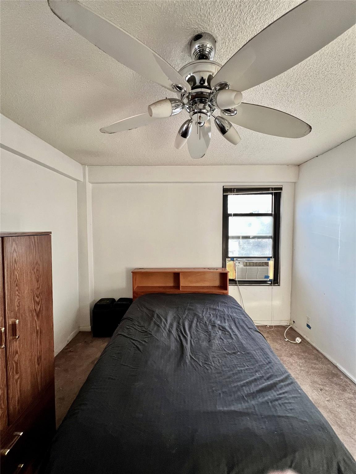 #3 photo, 171 Pearsall Drive, Mount Vernon , NY 10552