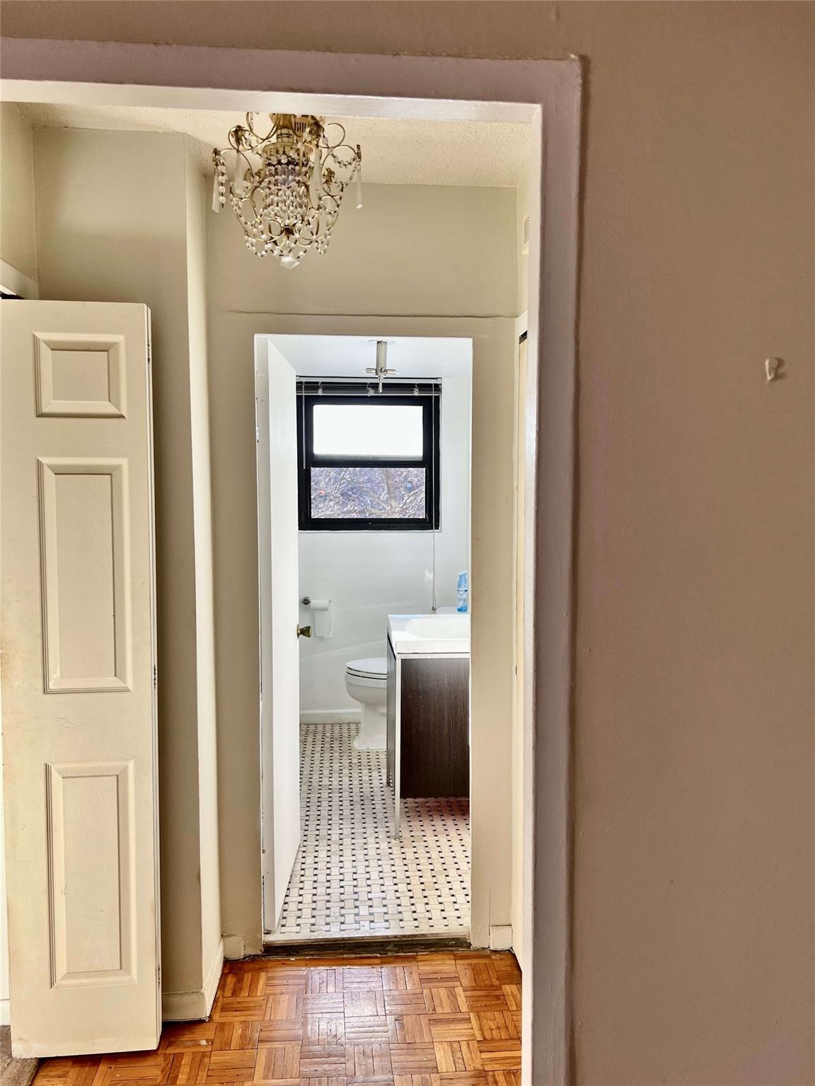 #4 photo, 171 Pearsall Drive, Mount Vernon , NY 10552