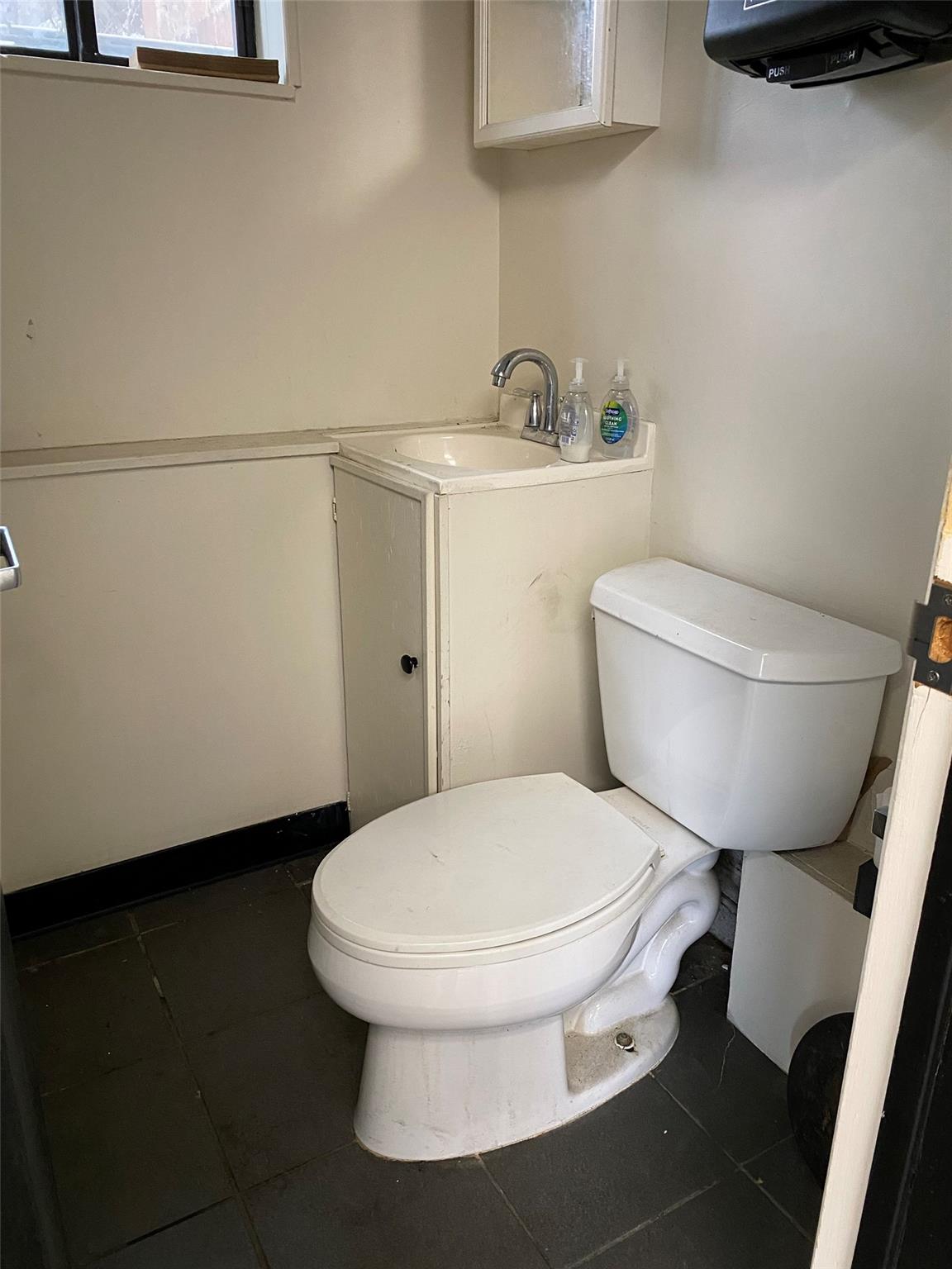 #10 photo, 347 N Broadway, Sleepy Hollow , NY 10591