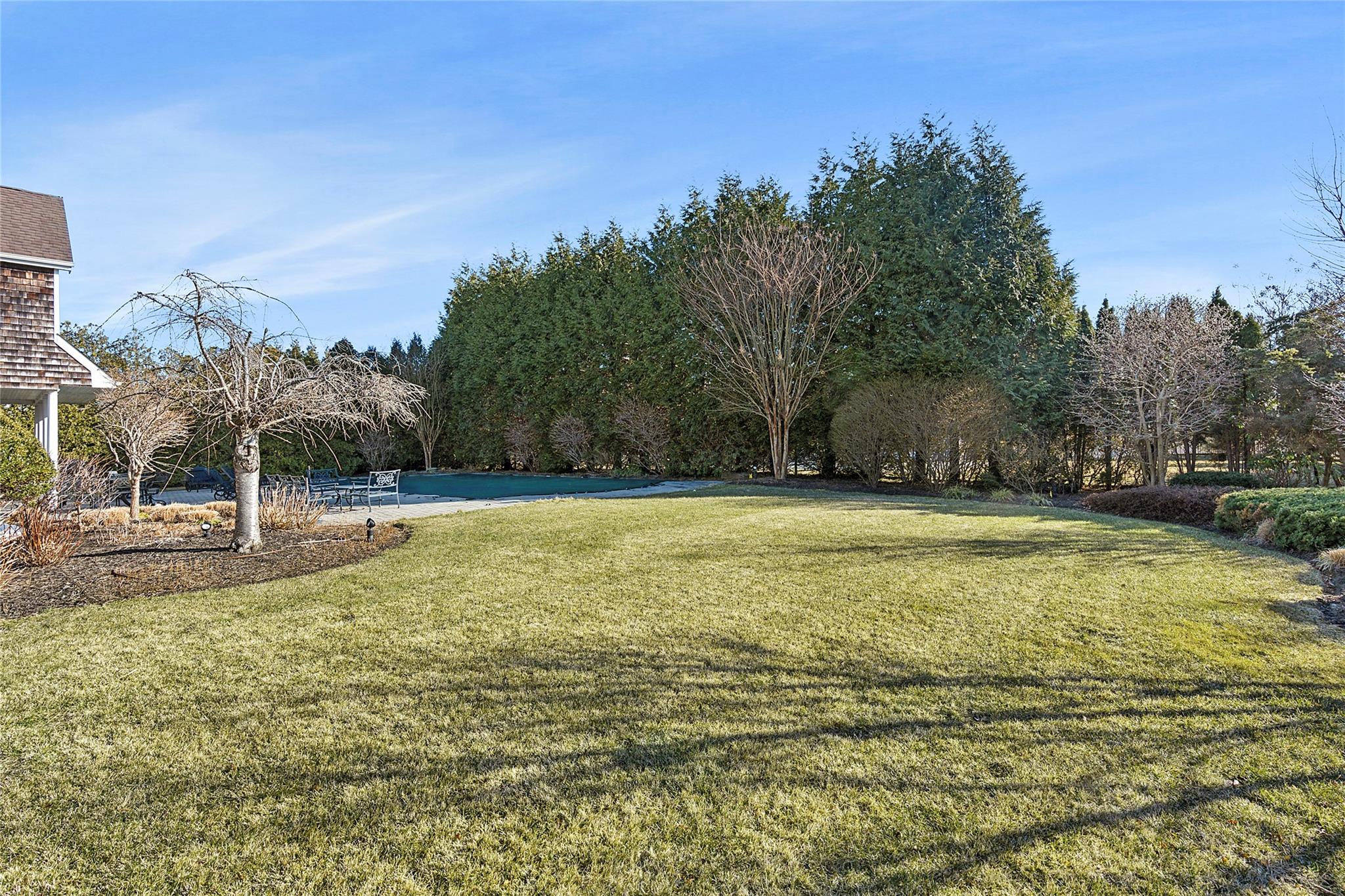 #3 photo, 1 Seasons Lane, サフォーク郡 Southampton , NY 11968