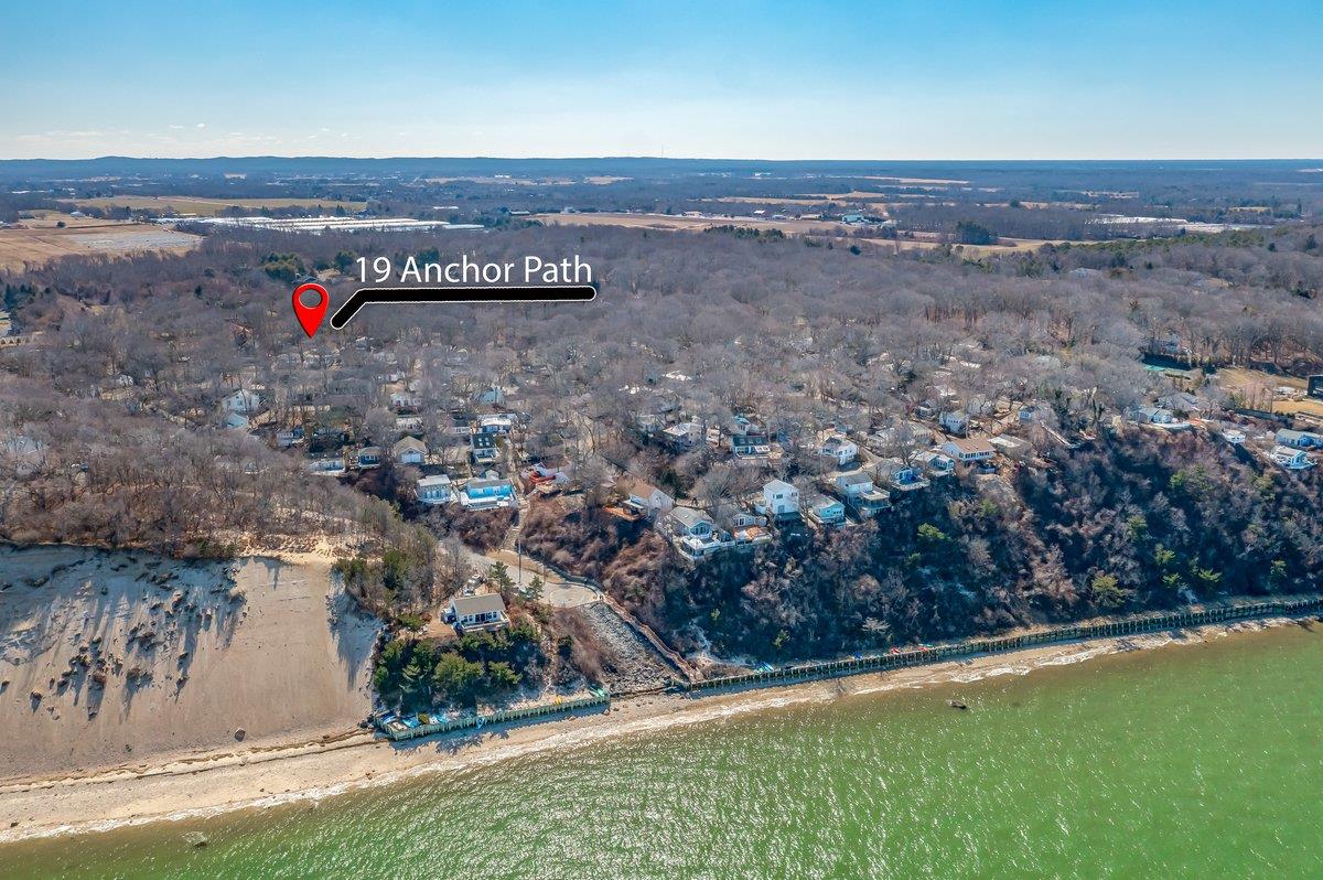 #13 photo, 19 Anchor Path, サフォーク郡 Baiting Hollow , NY 11933