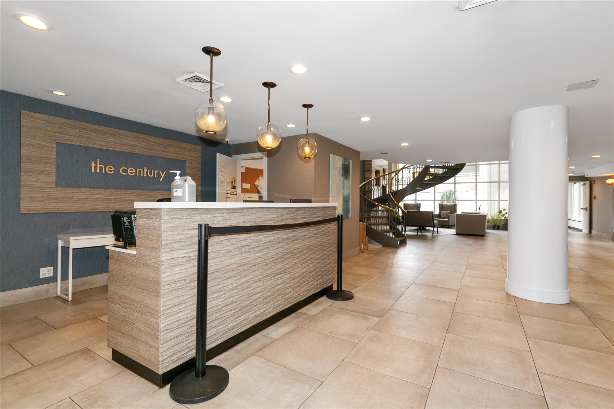 #3 photo, 100 CUTTERMILL, ナッソー郡 Great Neck , NY 11021