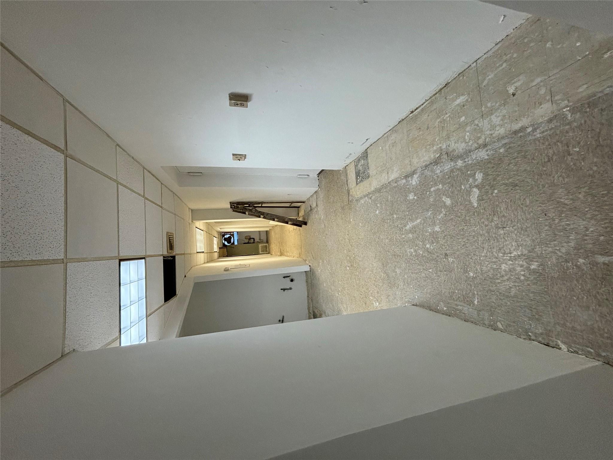 #11 photo, 100-26 67 Road, クイーンズ区 Forest Hills , NY 11375