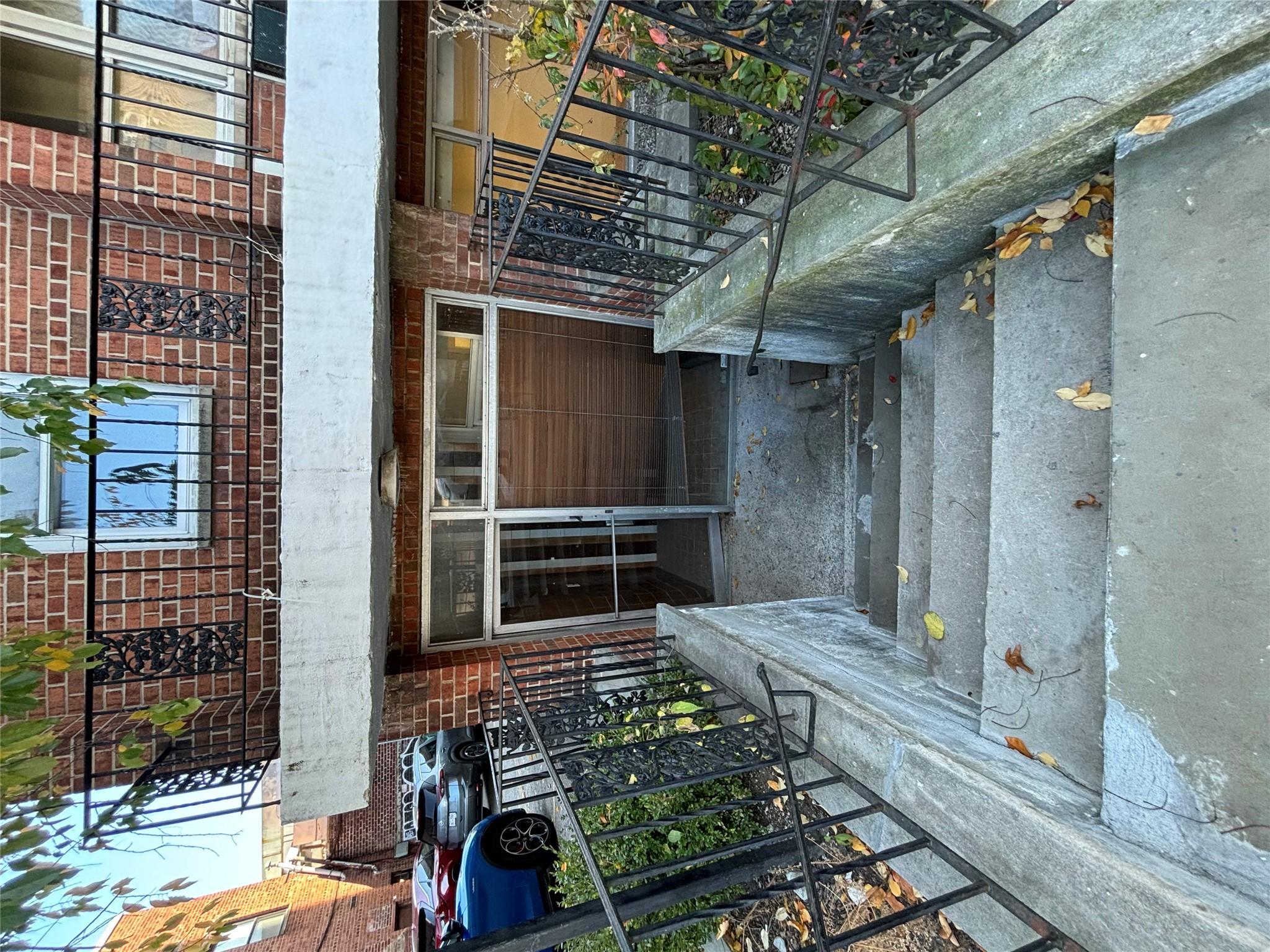 #15 photo, 100-26 67 Road, クイーンズ区 Forest Hills , NY 11375