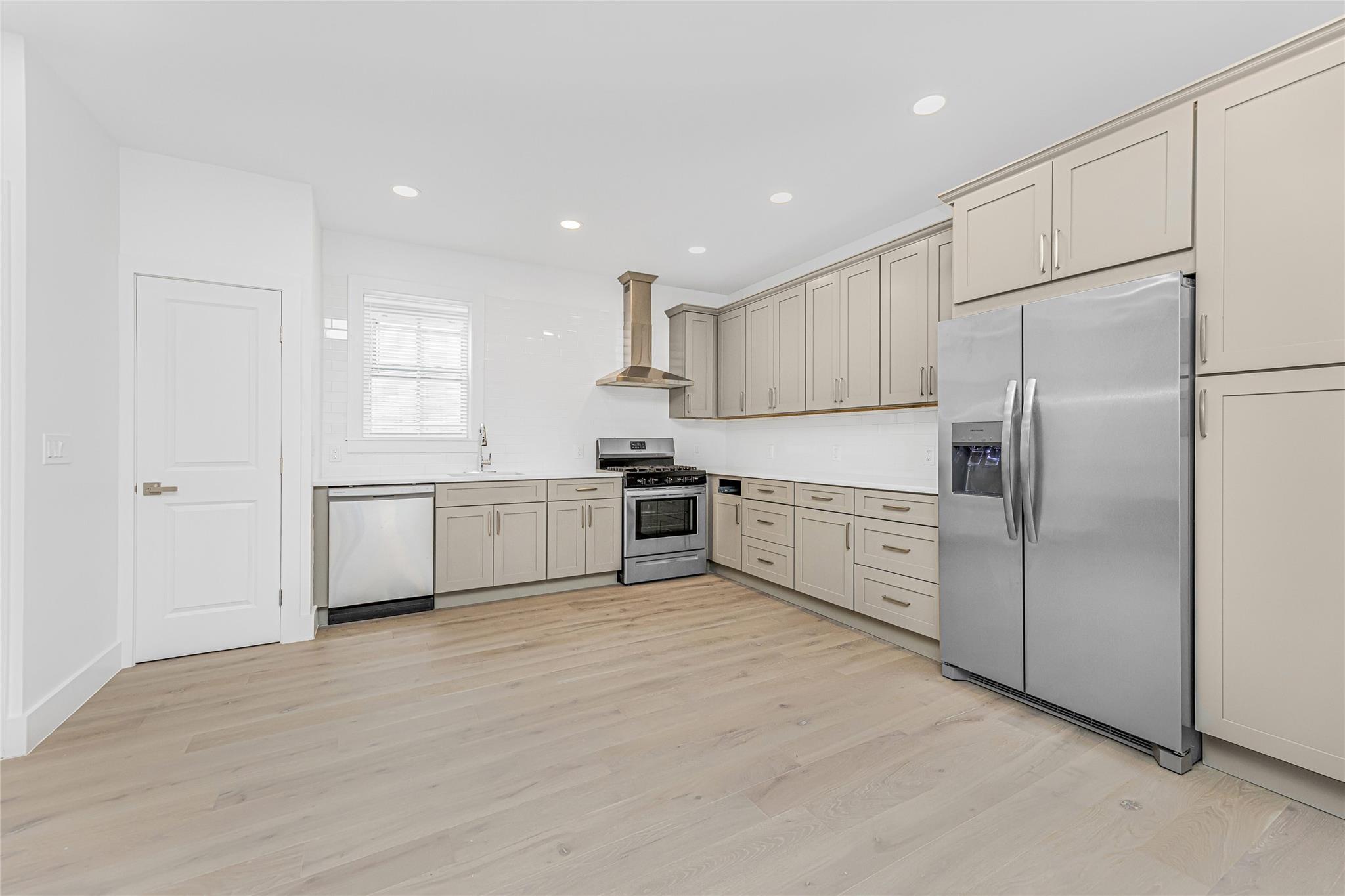 #5 photo, 6140 Delafield Avenue, ブロンクス区 Bronx , NY 10471