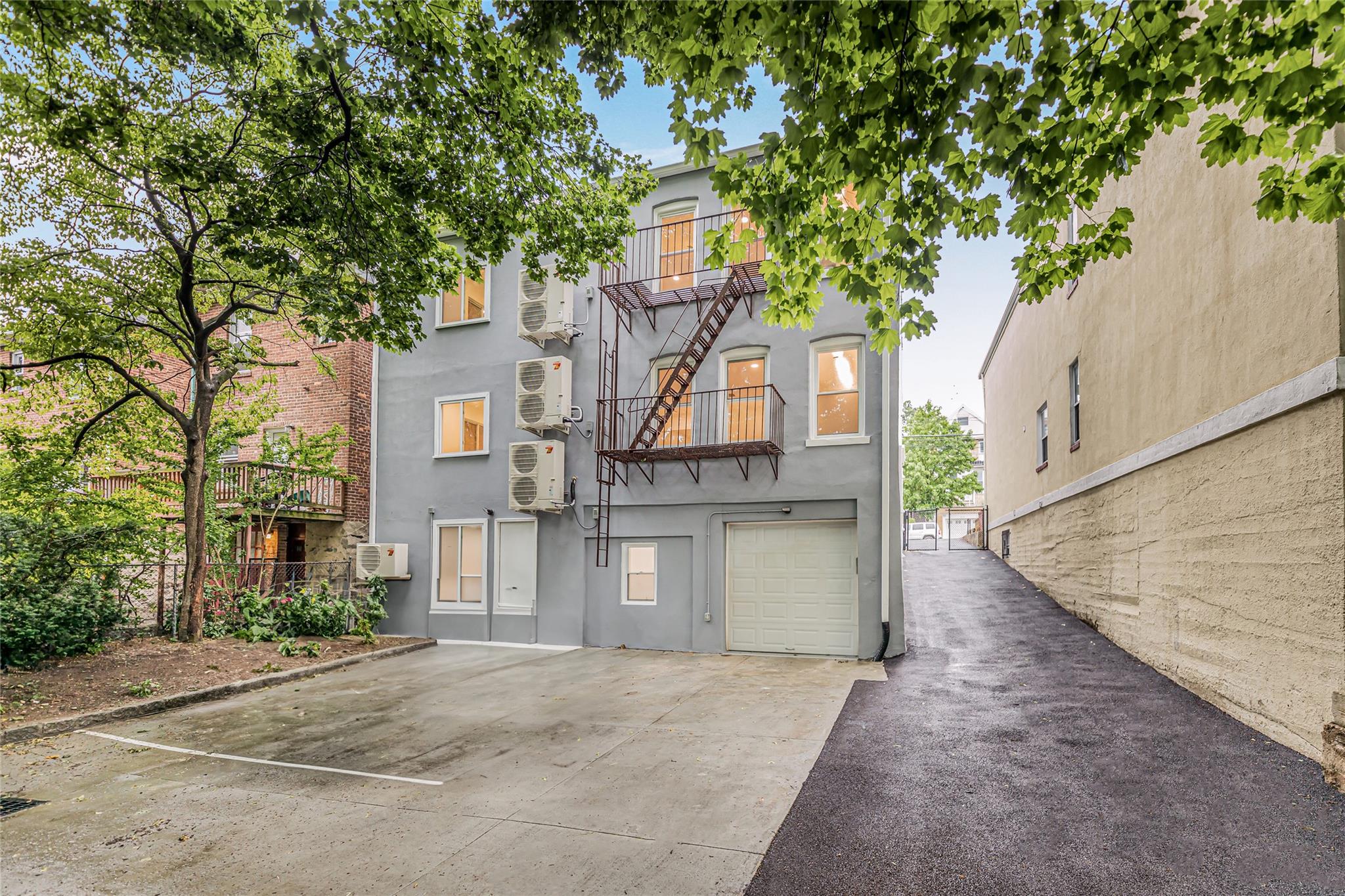 #8 photo, 6140 Delafield Avenue, ブロンクス区 Bronx , NY 10471