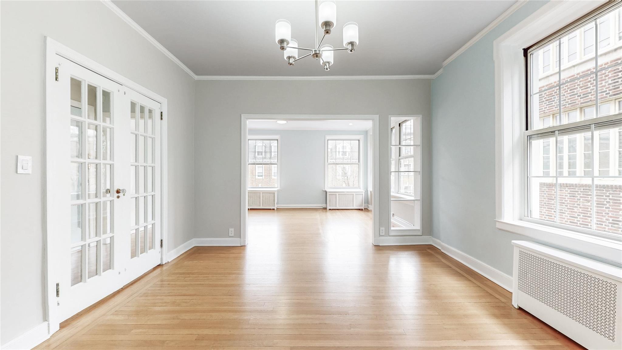 #15 photo, 37-28 85th Street, クイーンズ区 Jackson Heights , NY 11372