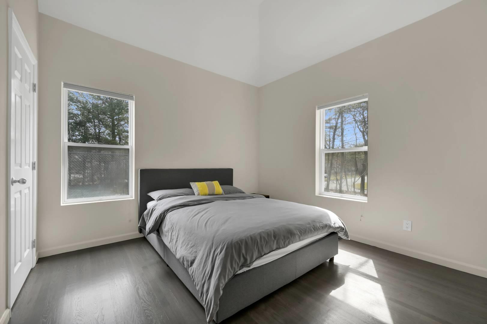 #11 photo, 26 Lakeside Lane, サフォーク郡 Westhampton , NY 11977