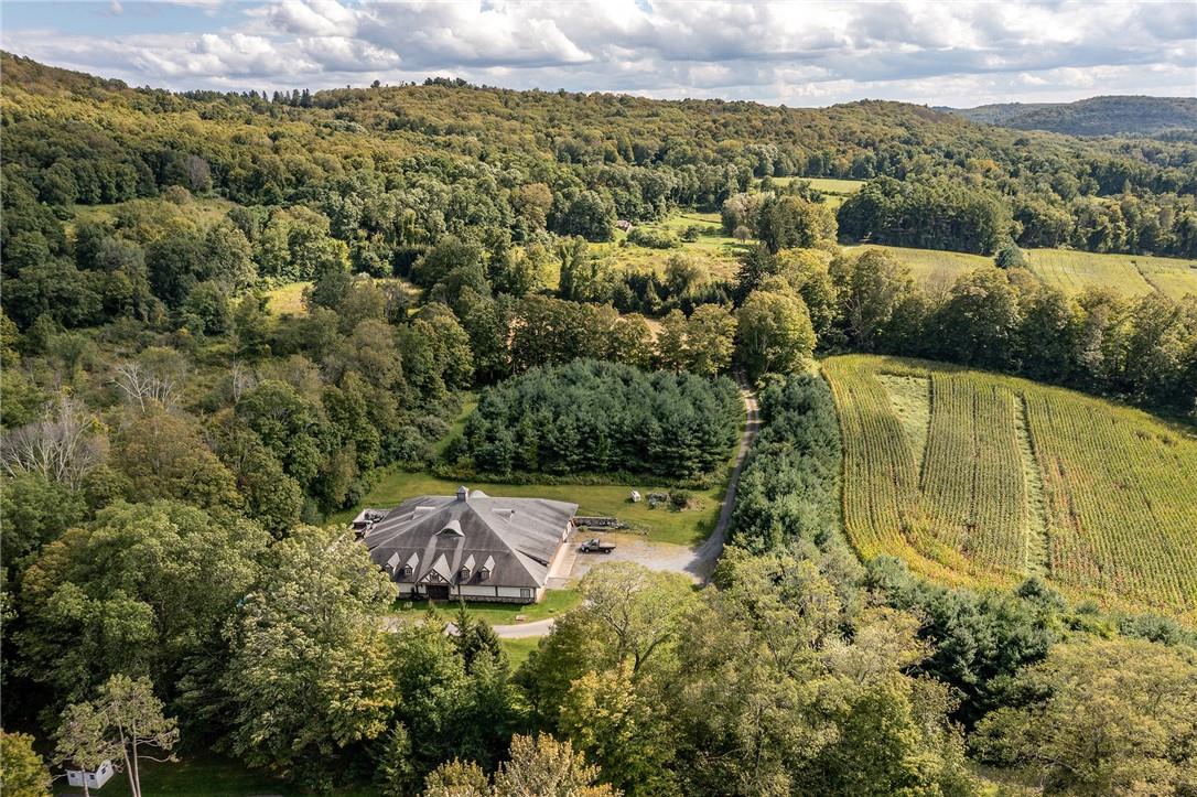 #11 photo, 92 Sutton Road, Millbrook , NY 12545