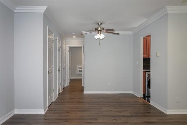 #10 photo, 552 New Highway, サフォーク郡 Hauppauge , NY 11788