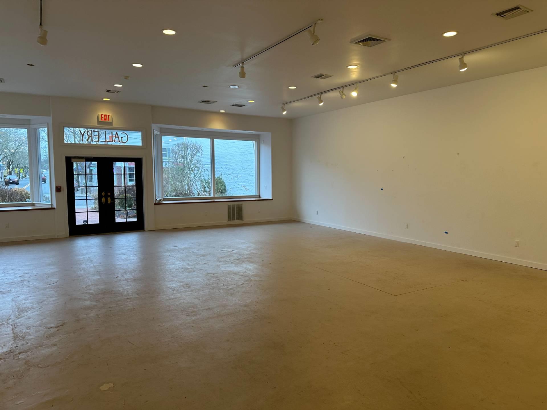 #9 photo, 200 Main Street, サフォーク郡 Greenport , NY 11944