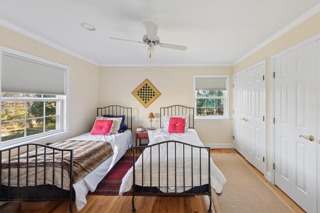 #18 photo, 24 Clamshell Avenue, サフォーク郡 East Hampton , NY 11937