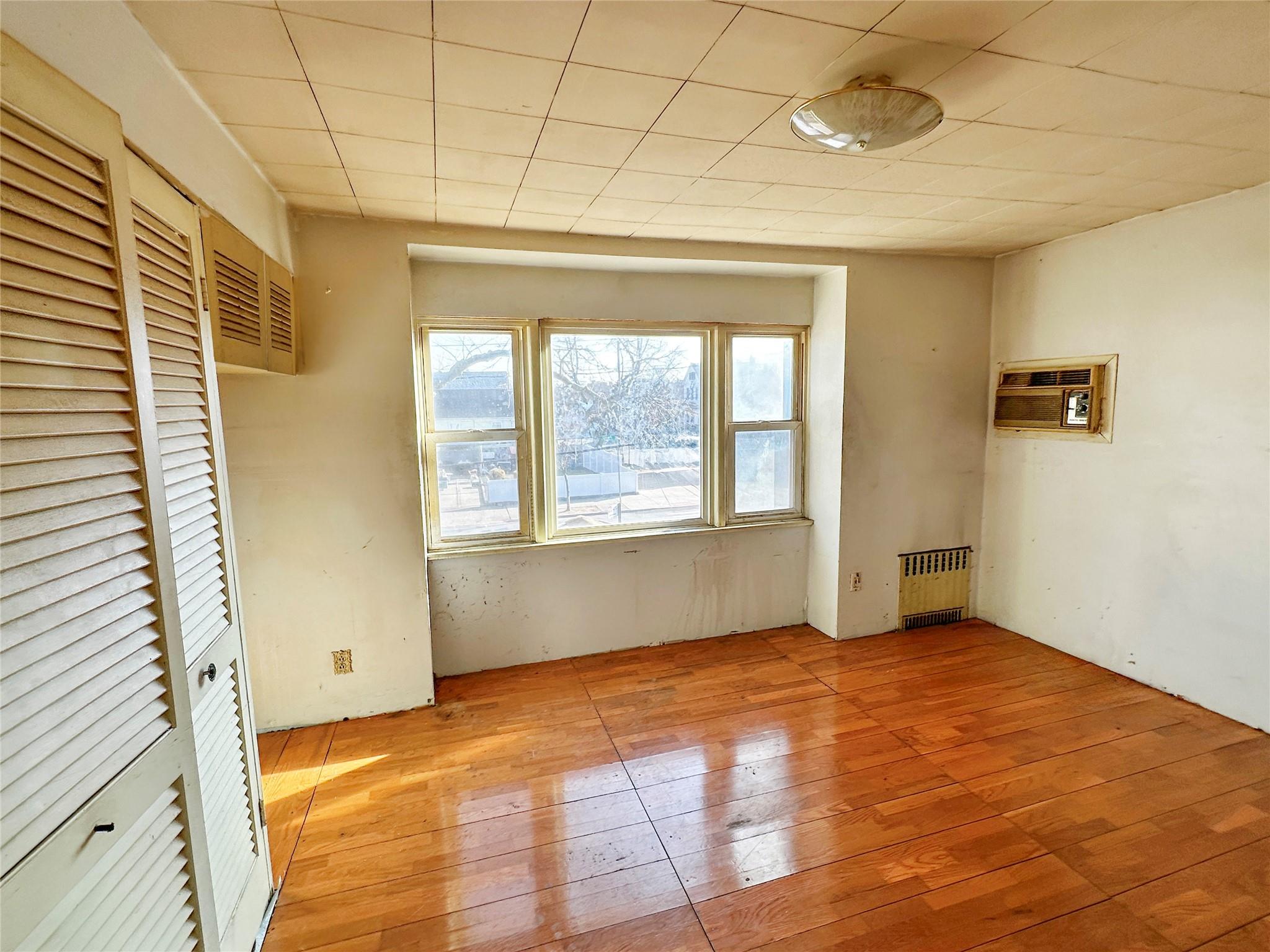 #15 photo, 9303 Avenue K, ブルックリン区 Brooklyn , NY 11236