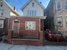 88-07 74 Place 木港 Woodhaven, NY