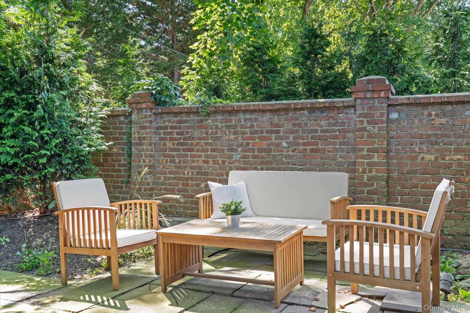 #18 photo, 27 Notamiset Road, サフォーク郡 Westhampton Beach , NY 11978