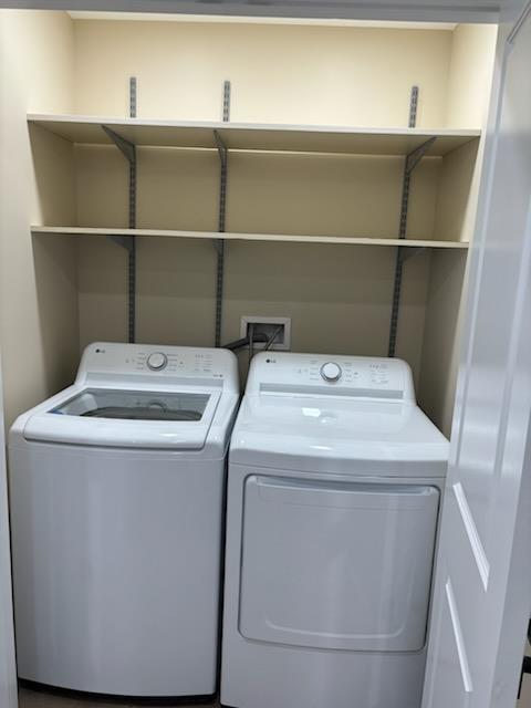 #16 photo, 798 Higbie Lane, サフォーク郡 West Islip , NY 11795