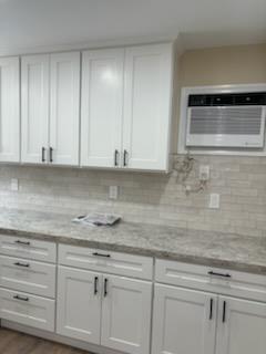 #17 photo, 798 Higbie Lane, サフォーク郡 West Islip , NY 11795