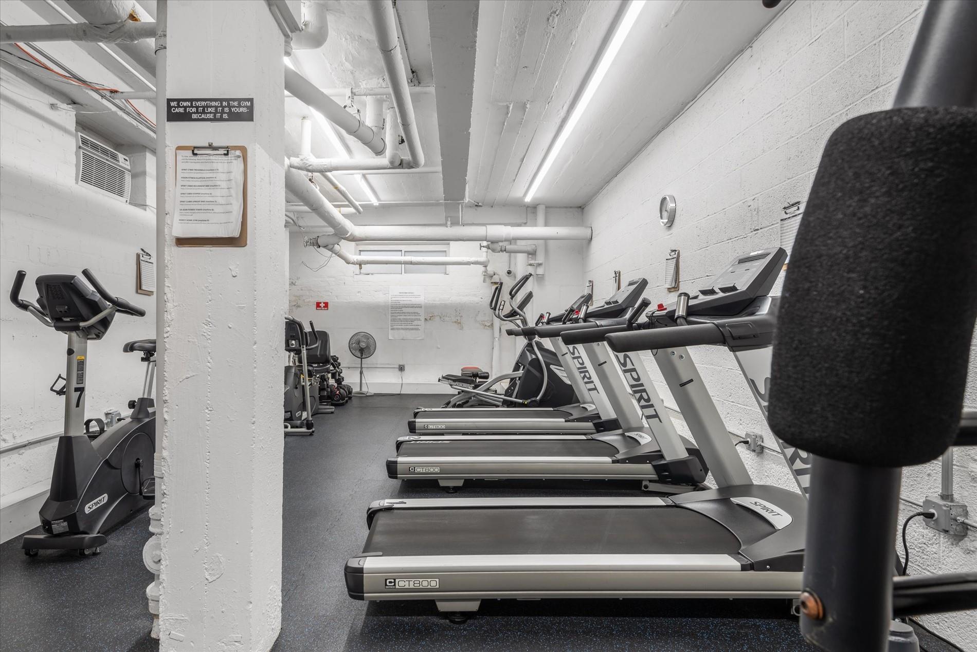 #16 photo, 34-41 85th Street, クイーンズ区 Jackson Heights , NY 11372