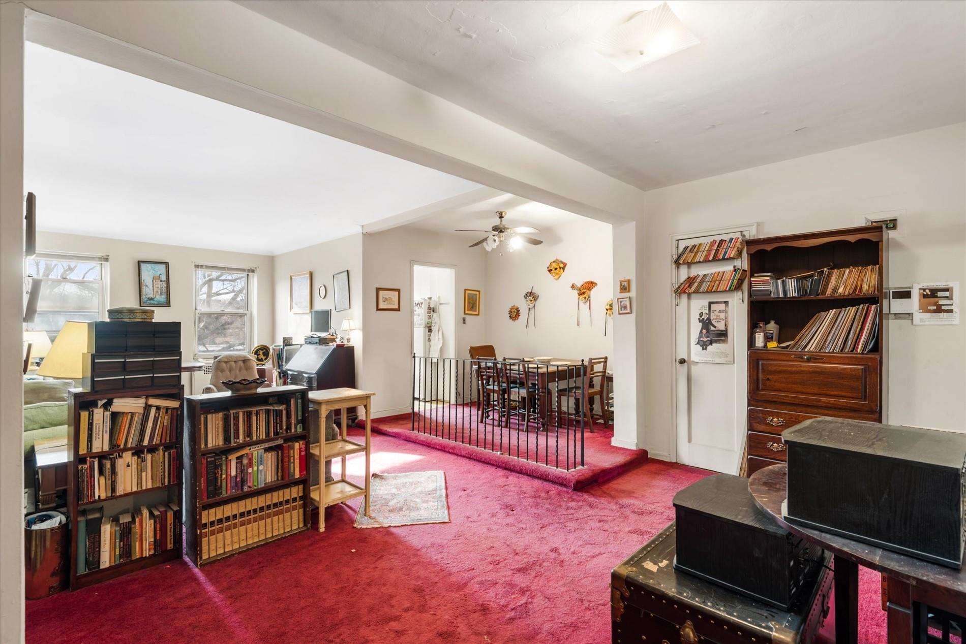 #4 photo, 34-41 85th Street, クイーンズ区 Jackson Heights , NY 11372