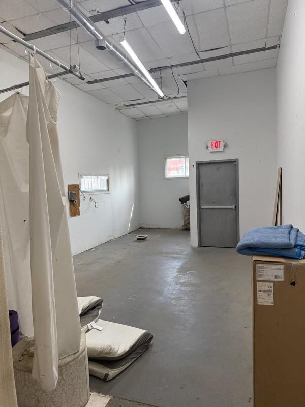 #13 photo, 230-232 Herricks Road, ナッソー郡 Mineola , NY 11501