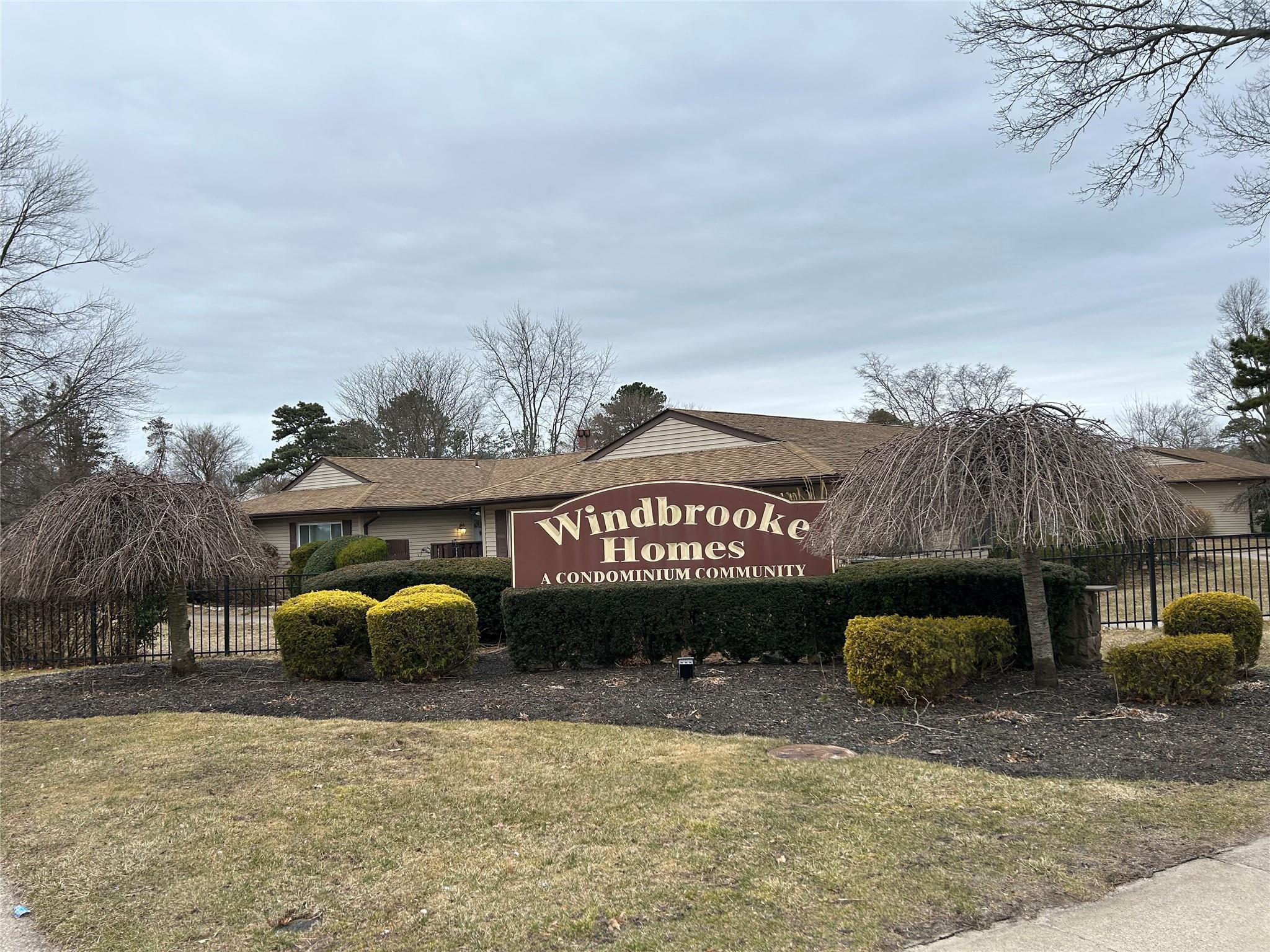 #1 photo, 16 Feller Drive, 东长岛 Central Islip , NY 11722