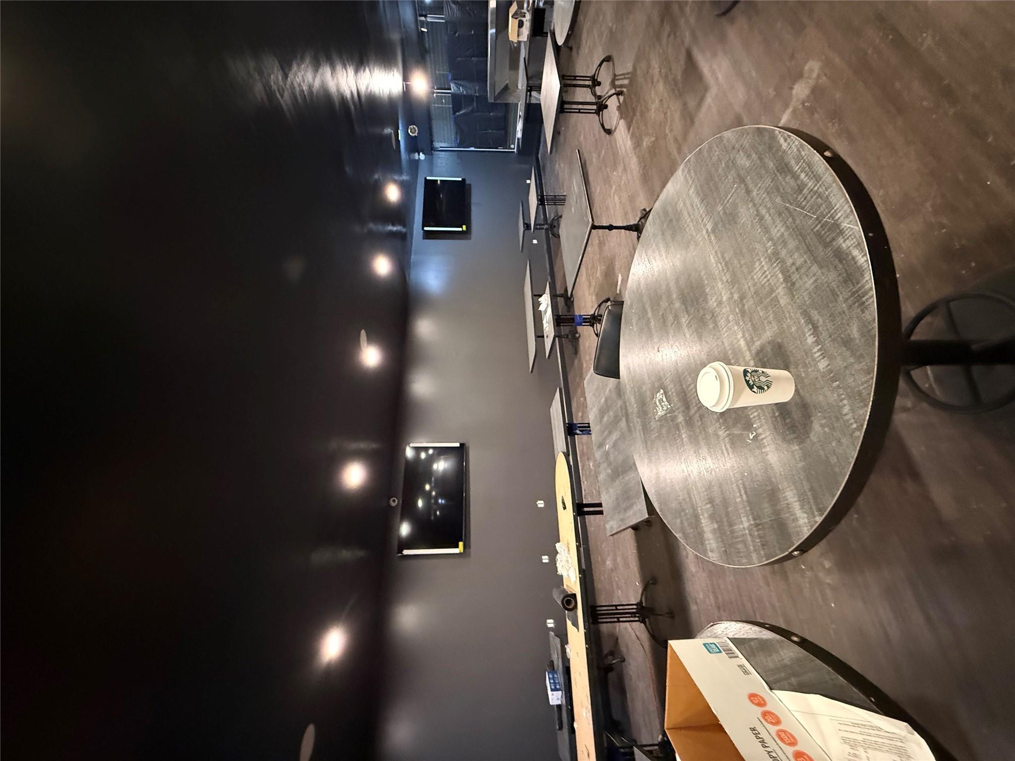 #10 photo, 908 Straight Path, サフォーク郡 West Babylon , NY 11704