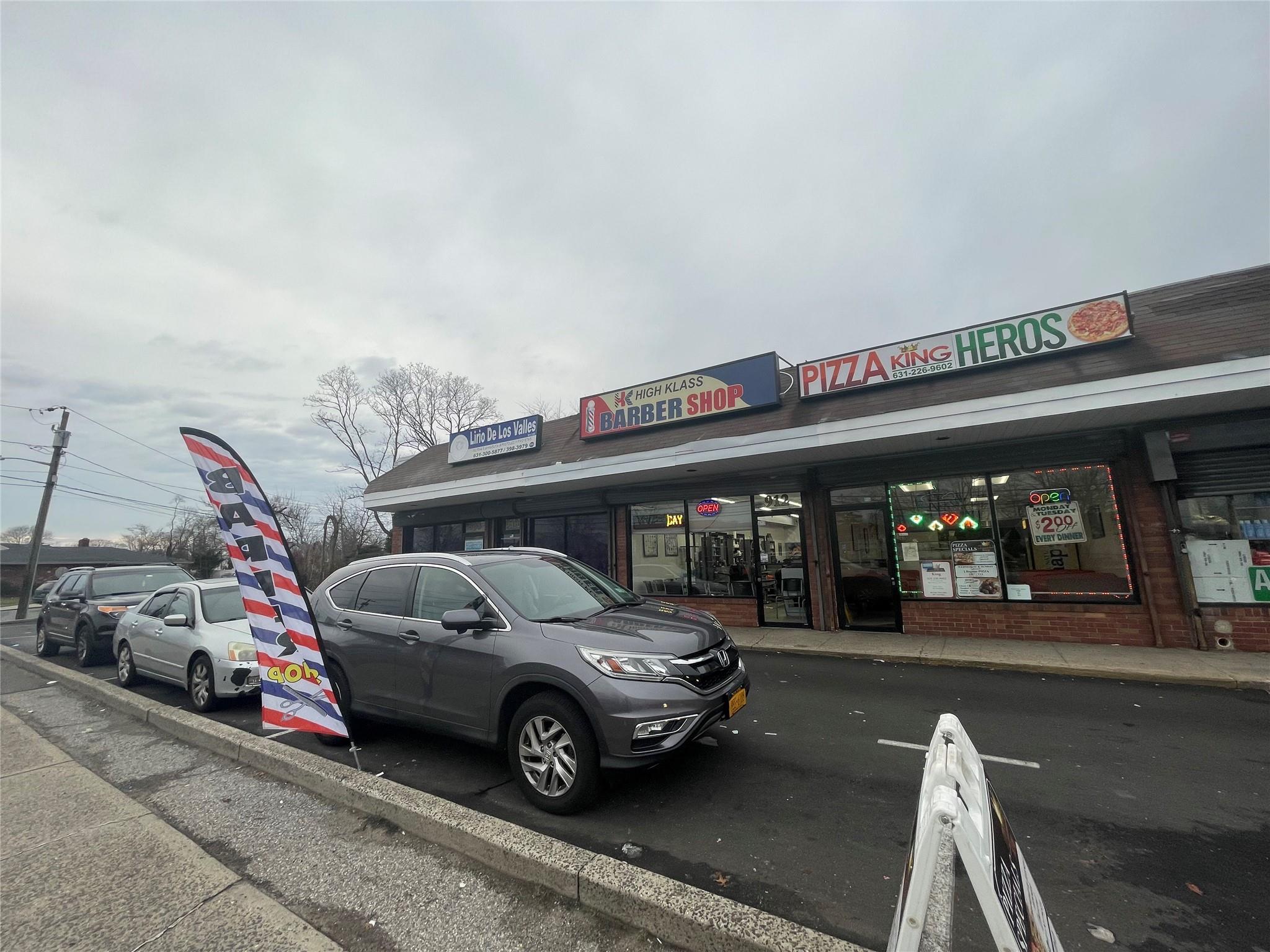 #8 photo, 908 Straight Path, サフォーク郡 West Babylon , NY 11704