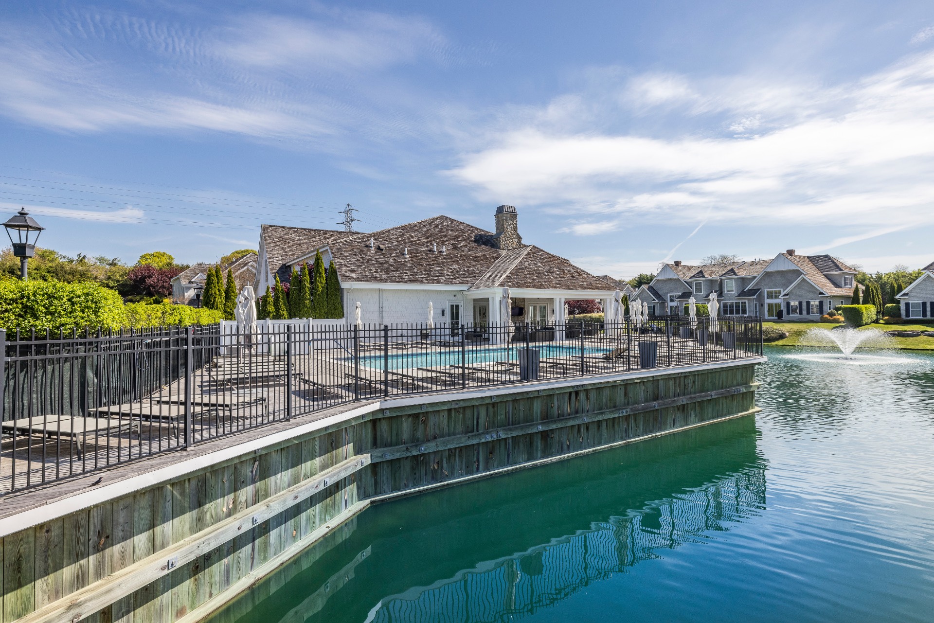 #2 photo, 802 Annette Lane, サフォーク郡 Southampton , NY 11968