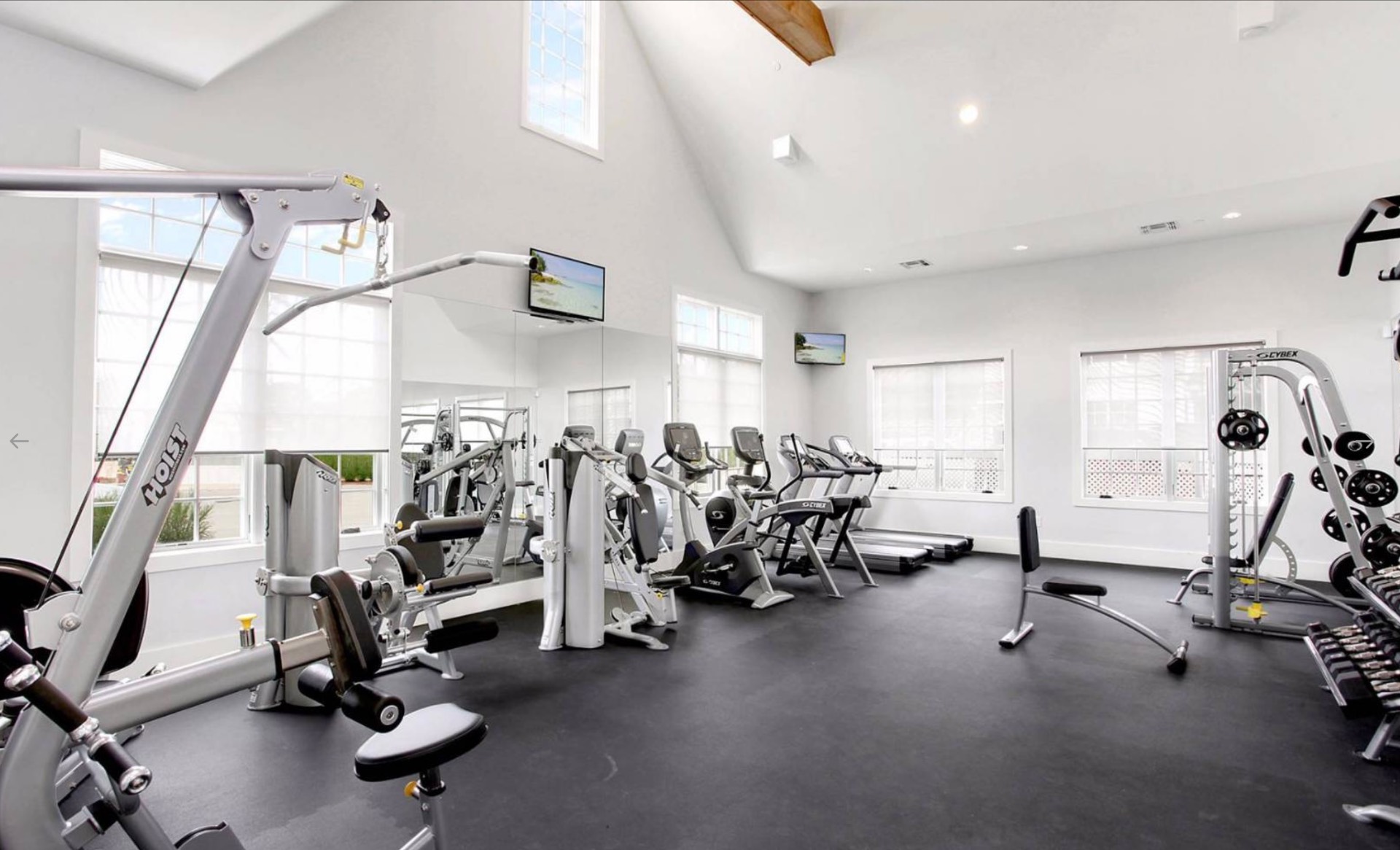 #28 photo, 802 Annette Lane, サフォーク郡 Southampton , NY 11968