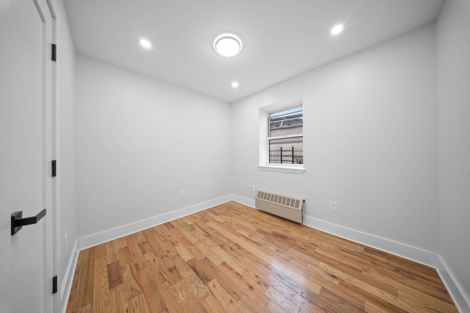 #18 photo, 763 Lenox Rd, ブルックリン区 Little Caribbean , NY 11203