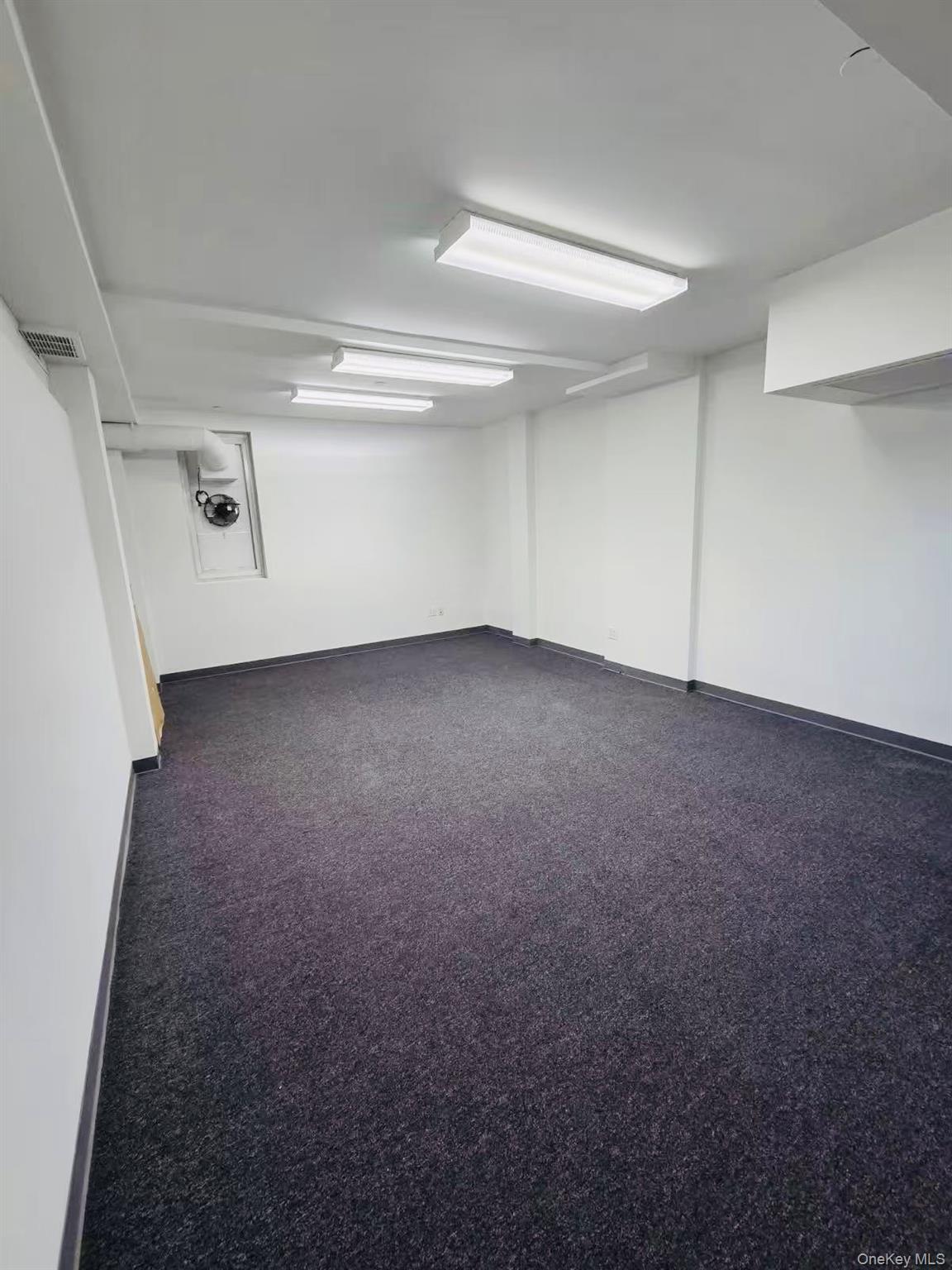 #7 photo, 136-89 Roosevelt Avenue, クイーンズ区 Flushing , NY 11354