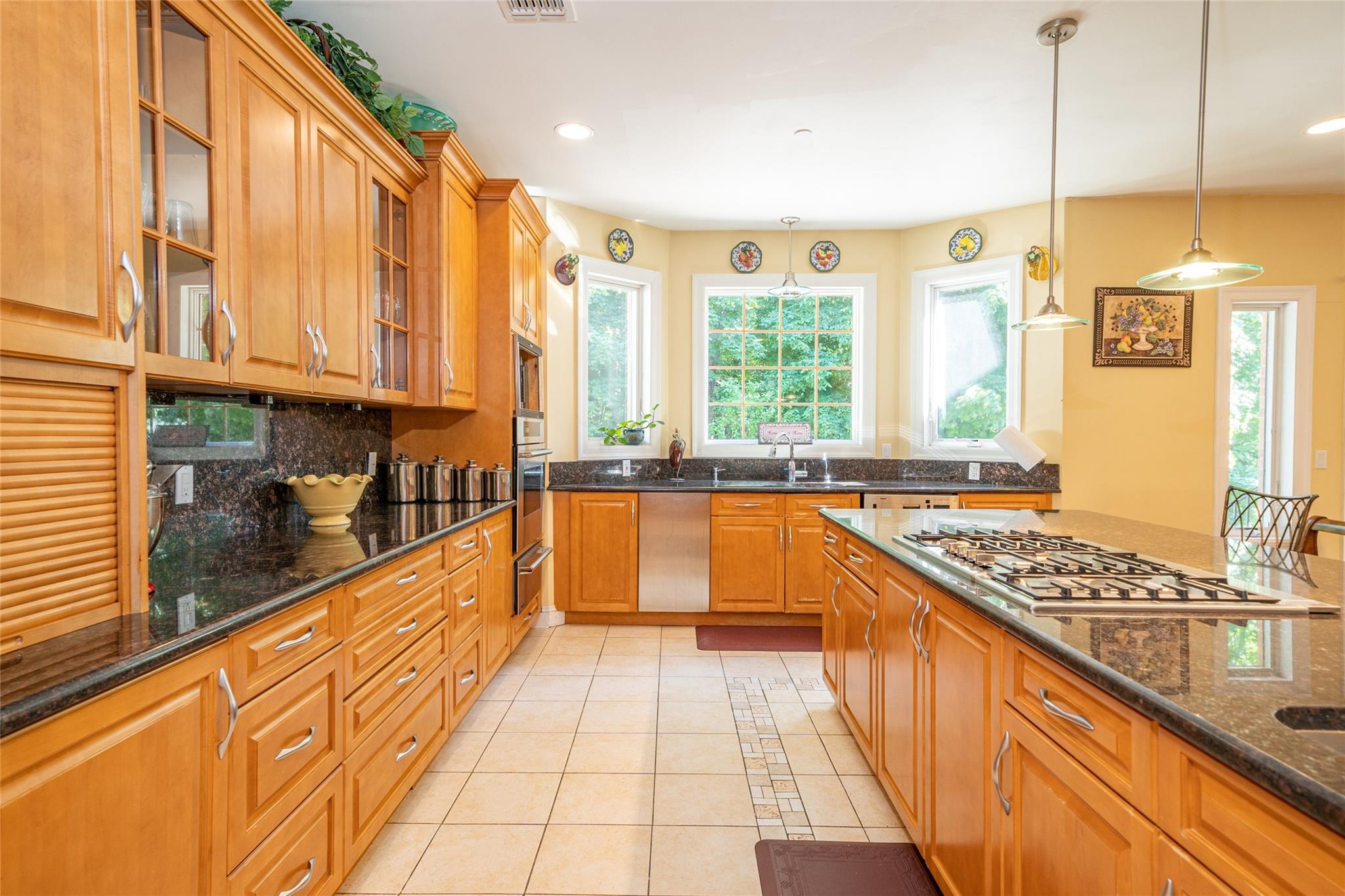 #6 photo, 3 Vandalay Court, Scarsdale , NY 10583