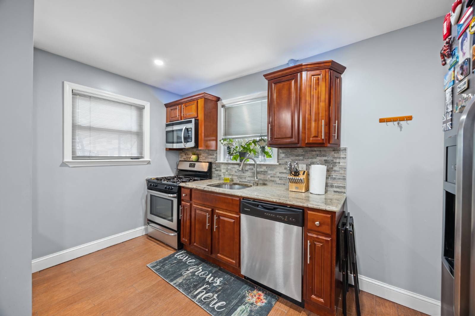 #12 photo, 11545 237th St, ナッソー郡 Elmont , NY 11003