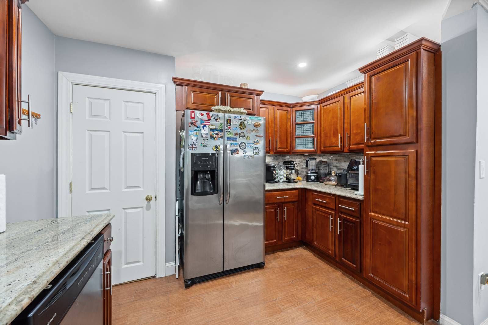 #13 photo, 11545 237th St, ナッソー郡 Elmont , NY 11003