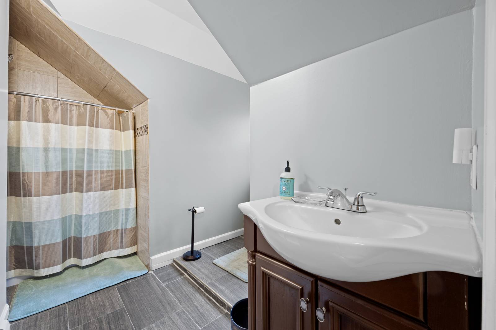 #26 photo, 11545 237th St, ナッソー郡 Elmont , NY 11003