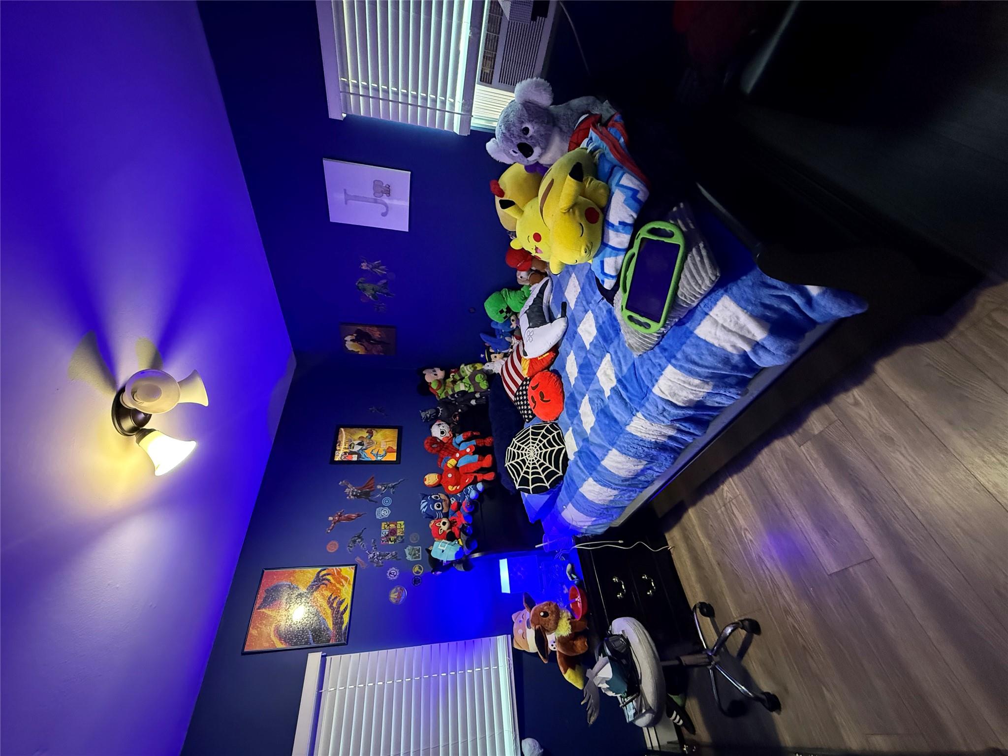 #12 photo, 17 Hampton Road, サフォーク郡 Shirley , NY 11967