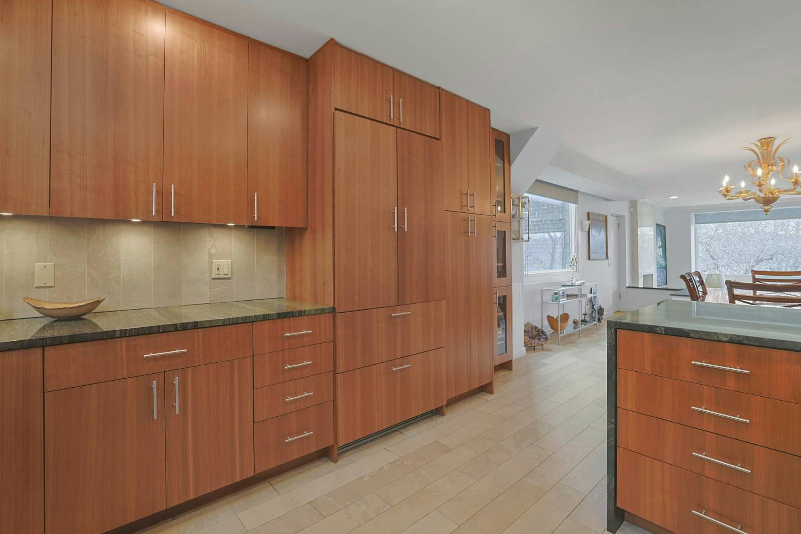 #14 photo, 4421 Douglas Avenue, #TH1, ブロンクス区 Riverdale , NY 10471